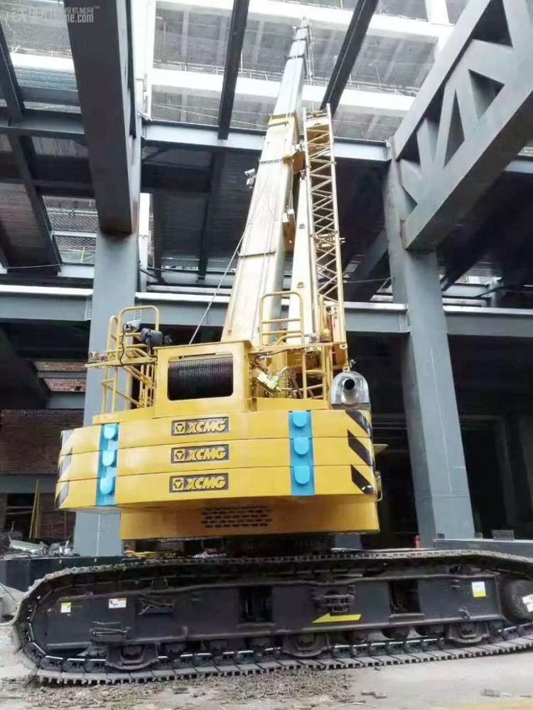 XCMG Official Hoist Equipment 55 ton telescopic crawler crane XGC55T crane crawler price